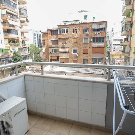 New Bazar Selvia Apartmán Tirana