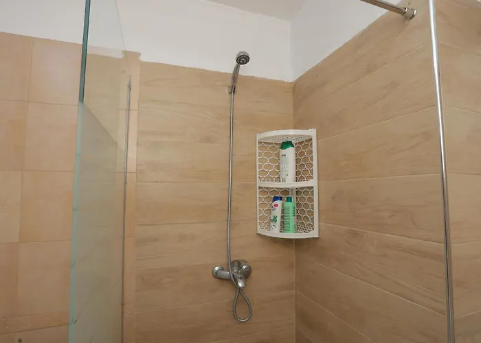 New Bazar Selvia Apartamento Tirana